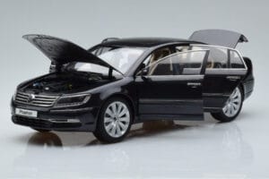 Volkswagen Phaeton V6 Mazeppa Cinzento Kyosho 1:18 08831MBK Metal - imagem 2 de 9