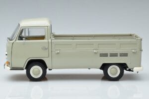 Volkswagen T2a Pickup Edição 50º Aniversário Schuco 1:18 450019800 Metal - imagem 4 de 7