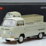 Volkswagen T2a Pickup Edição 50º Aniversário Schuco 1:18 450019800 Metal - image 7 of 7