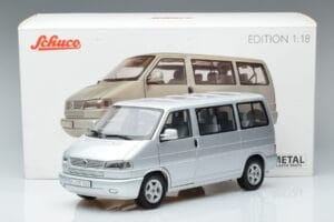 Volkswagen T4b Transporter Caravelle Minibus Schuco 1:18 450041500 Metal - imagem 8 de 8