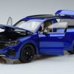Volkswagen Touareg CR Azul FAW 1:18 LTC761021BLU Metal - image 2 of 7
