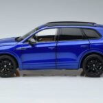 Volkswagen Touareg CR Azul FAW 1:18 LTC761021BLU Metal - image 4 of 7