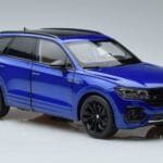 Volkswagen Touareg CR Azul FAW 1:18 LTC761021BLU Metal - image 5 of 7