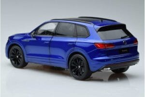 Volkswagen Touareg CR Azul FAW 1:18 LTC761021BLU Metal - imagem 6 de 7