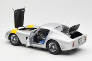 Ferrari 250 GTO #172 Tour de France Automobile 1964 Kyosho 1:18 08434C Metal - imagem 5 de 8