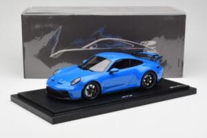 Porsche 911 992 GT3 Shark Azul Minichamps 1:18 WAP0211490M003 Resina - imagem 7 de 7