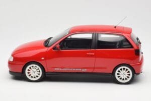 Seat Ibiza Mk2 Cupra Vermelho Otto 1:18 OT1092 Resina - imagem 3 de 6