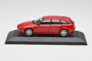 Alfa Romeo 159 Sportwagon Alfa Vermelho Minichamps 1:43 400120511 Metal
