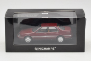 Alfa Romeo 164 3.0 Super V6 Vermelho Escuro Minichamps 1:43 436120700 Metal - imagem 4 de 4