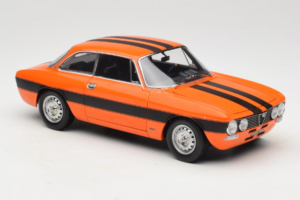 Alfa Romeo 2000 GTV Laranja Norev 1:18 187918 Metal - imagem 6 de 8