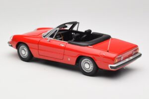 Alfa Romeo 2000 Spider Vermelho Minichamps 1:18 180120930 Metal - imagem 7 de 8