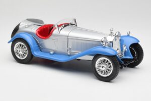 Alfa Romeo 2300 Spider Azul Prateado Bburago 1:18 3008 Metal - imagem 6 de 8