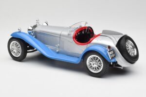 Alfa Romeo 2300 Spider Azul Prateado Bburago 1:18 3008 Metal - imagem 7 de 8