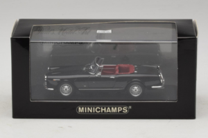 Alfa Romeo 2600 Spider Preto Minichamps 1:43 400120630 Metal - imagem 4 de 4