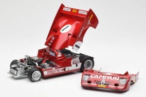 Alfa Romeo 33TT 12 #1 A. Merzario / J. Laffite 1000km Nurburgring Winner 1975 AUTOart 1:18 87505 Metal - imagem 2 de 8