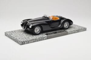 Alfa Romeo 6C 2500 SS Corsa Spider Preto Minichamps 1:18 107120231 Metal