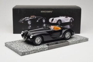 Alfa Romeo 6C 2500 SS Corsa Spider Preto Minichamps 1:18 107120231 Metal - imagem 6 de 6