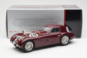 Alfa Romeo 8C 2900 B Speciale #19 24 Hours of Le Mans 1938 CMC 1:18 M-111 Metal - imagem 6 de 6