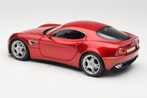 Alfa Romeo 8C Competizione Vermelho Bburago 1:18 18-11021 Metal - imagem 7 de 8