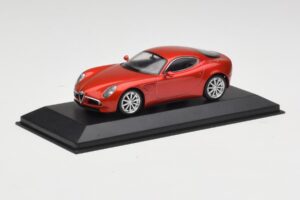 Alfa Romeo 8C Competizione Alfa Vermelho Minichamps 1:43 403120523 Metal - imagem 2 de 4