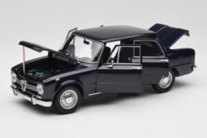 Alfa Romeo Giulia 1300 Azul Minichamps 1:18 180120905 Metal - imagem 2 de 8