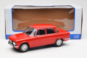 Alfa Romeo Giulia Nuova Super Vermelho MCG 1:18 MCG18145 Metal - imagem 6 de 6