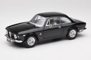 Alfa Romeo Giulia Sprint GTA Preto Road Signature 1:18 92348 Metal