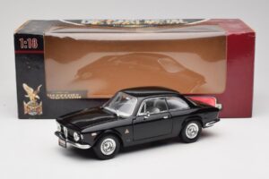 Alfa Romeo Giulia Sprint GTA Preto Road Signature 1:18 92348 Metal - imagem 8 de 8