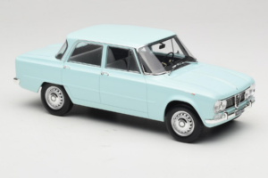 Alfa Romeo Giulia TI 105 Sky Blue Norev 1:18 187974 Metal - imagem 5 de 7