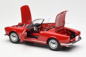 Alfa Romeo Giulietta 1300 Spider Vermelho AUTOart 1:18 70157 Metal - imagem 5 de 8
