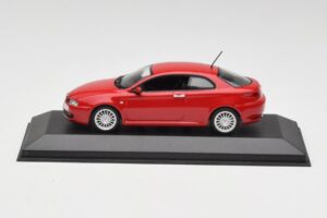 Alfa Romeo GT Alfa Vermelho Minichamps 1:43 400120321 Metal