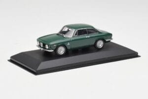 Alfa Romeo Giulia GTA 1300 Junior Verde Minichamps 1:43 ALFA010 Metal - imagem 2 de 4