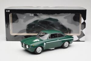 Alfa Romeo GTA 1300 Junior Verde Minichamps 1:18 155120022 Metal - imagem 6 de 6