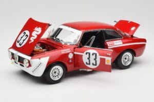Alfa Romeo GTA 1300 Junior #33 T. Hezemans / G. van Lennep Hezemans Jarama 1972 Minichamps 1:18 100721233 Metal - imagem 2 de 8