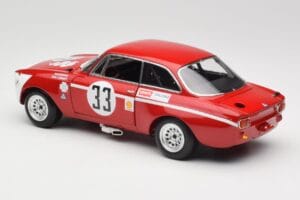 Alfa Romeo GTA 1300 Junior #33 T. Hezemans / G. van Lennep Hezemans Jarama 1972 Minichamps 1:18 100721233 Metal - imagem 7 de 8