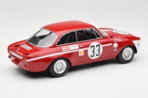 Alfa Romeo GTA 1300 Junior #33 T. Hezemans / G. van Lennep Division 1 Winners 4 Hours of Jarama 1972 Minichamps 1:18 15572123 - imagem 2 de 6