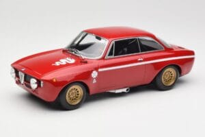 Alfa Romeo GTA 1300 Junior Vermelho Minichamps 1:18 155120020 Metal