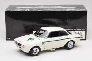 Alfa Romeo GTA 1300 Junior Branco Minichamps 1:18 100120501 Metal - imagem 8 de 8