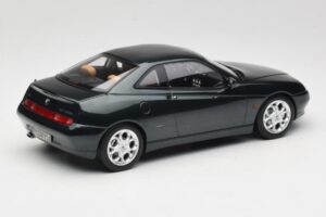 Alfa Romeo GTV 916 Coventry Green Metallic Norev 1:18 187842 Metal - imagem 2 de 6