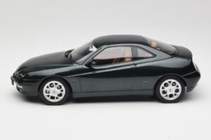 Alfa Romeo GTV 916 Coventry Green Metallic Norev 1:18 187842 Metal - imagem 3 de 6
