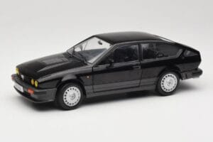 Alfa Romeo GTV6 Preto Solido 1:18 S1802302 Metal