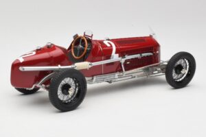 Alfa Romeo P3 #2 R. Caracciola German GP Winner 1932 CMC 1:18 M-220 Metal - imagem 2 de 6