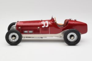 Alfa Romeo P3 #95 R. Caracciola Klausen Pass Hillclimb Winner 1932 CMC 1:18 M-224 Metal - imagem 3 de 6