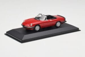 Alfa Romeo Spider 2000 Alfa Vermelho Minichamps 1:43 436120760 Metal - imagem 2 de 4