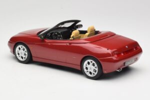Alfa Romeo Spider 916 Proteo Red Metallic Norev 1:18 187854 Metal - imagem 5 de 6