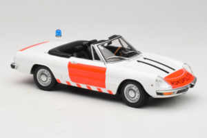 Alfa Romeo Spider Rijkspolitie Minichamps 1:18 180120994 Metal - imagem 6 de 8