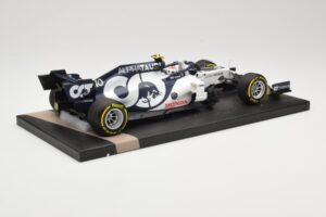 AlphaTauri Honda AT01 #10 P. Gasly Winner Italian GP 2020 Minichamps 1:18 117200810 Metal - imagem 3 de 6