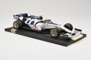 AlphaTauri Honda AT01 #10 P. Gasly Winner Italian GP 2020 Minichamps 1:18 117200810 Metal - imagem 4 de 6
