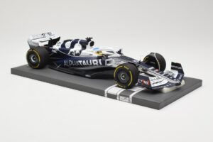 AlphaTauri AT03 #10 P. Gasly Bahrain GP 2022 Minichamps 1:18 117220110 Metal - imagem 4 de 6