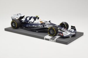AlphaTauri AT03 #22 Y. Tsunoda Bahrain GP 2022 Minichamps 1:18 117220122 Metal - imagem 4 de 6